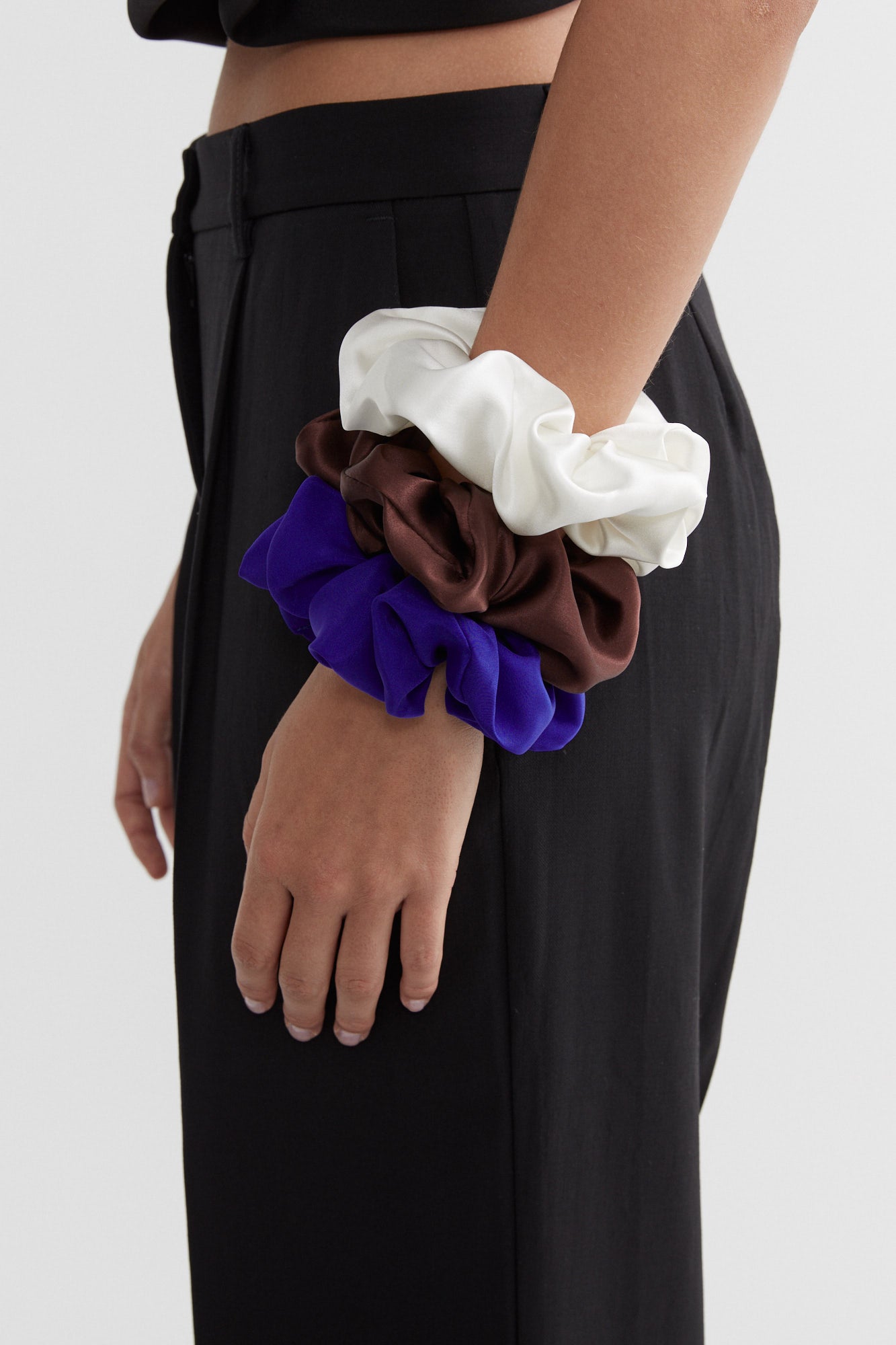 Silk Hair Tie | Black $40