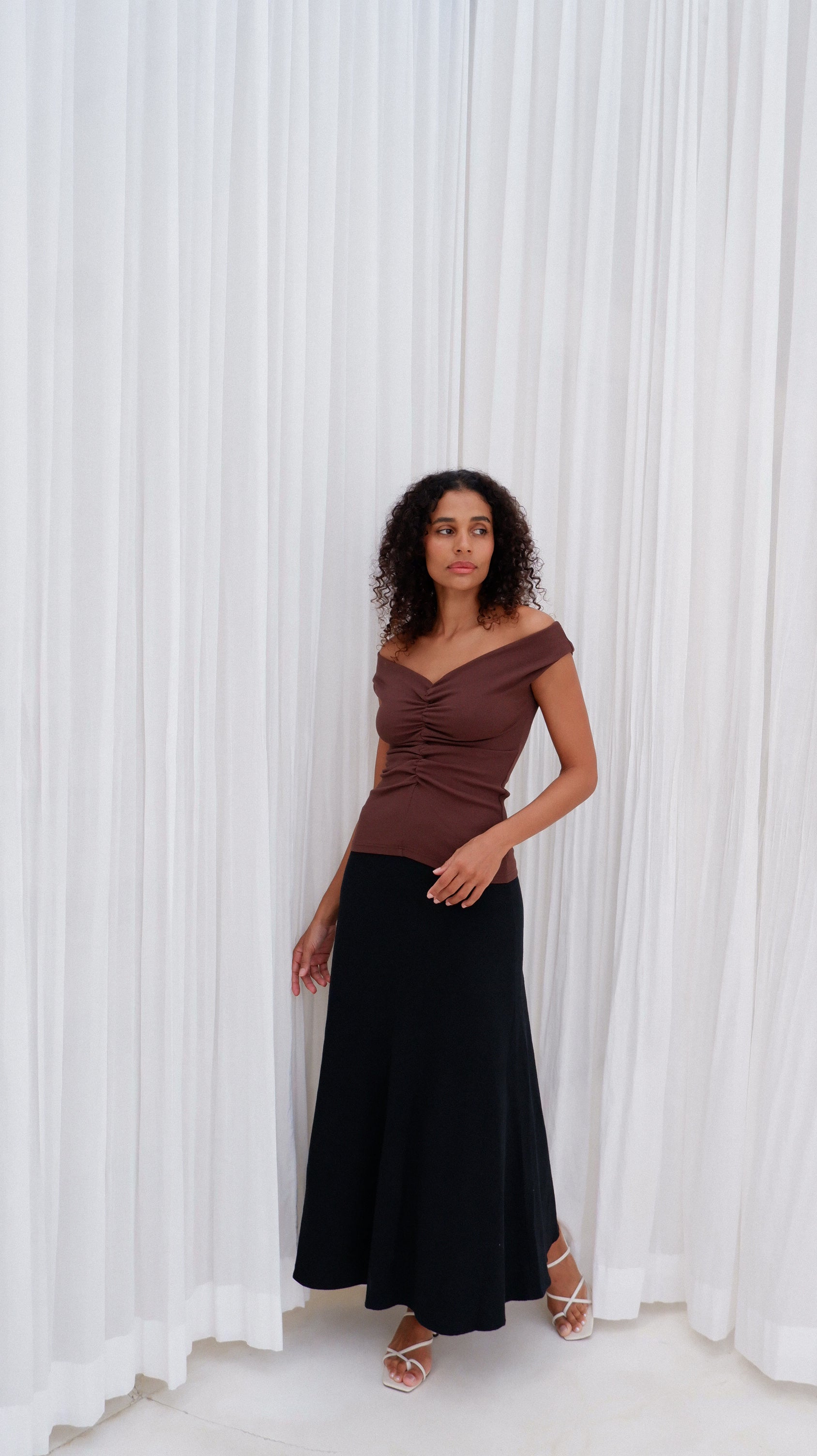 Niveah Tee | Chocolate Rib $180
