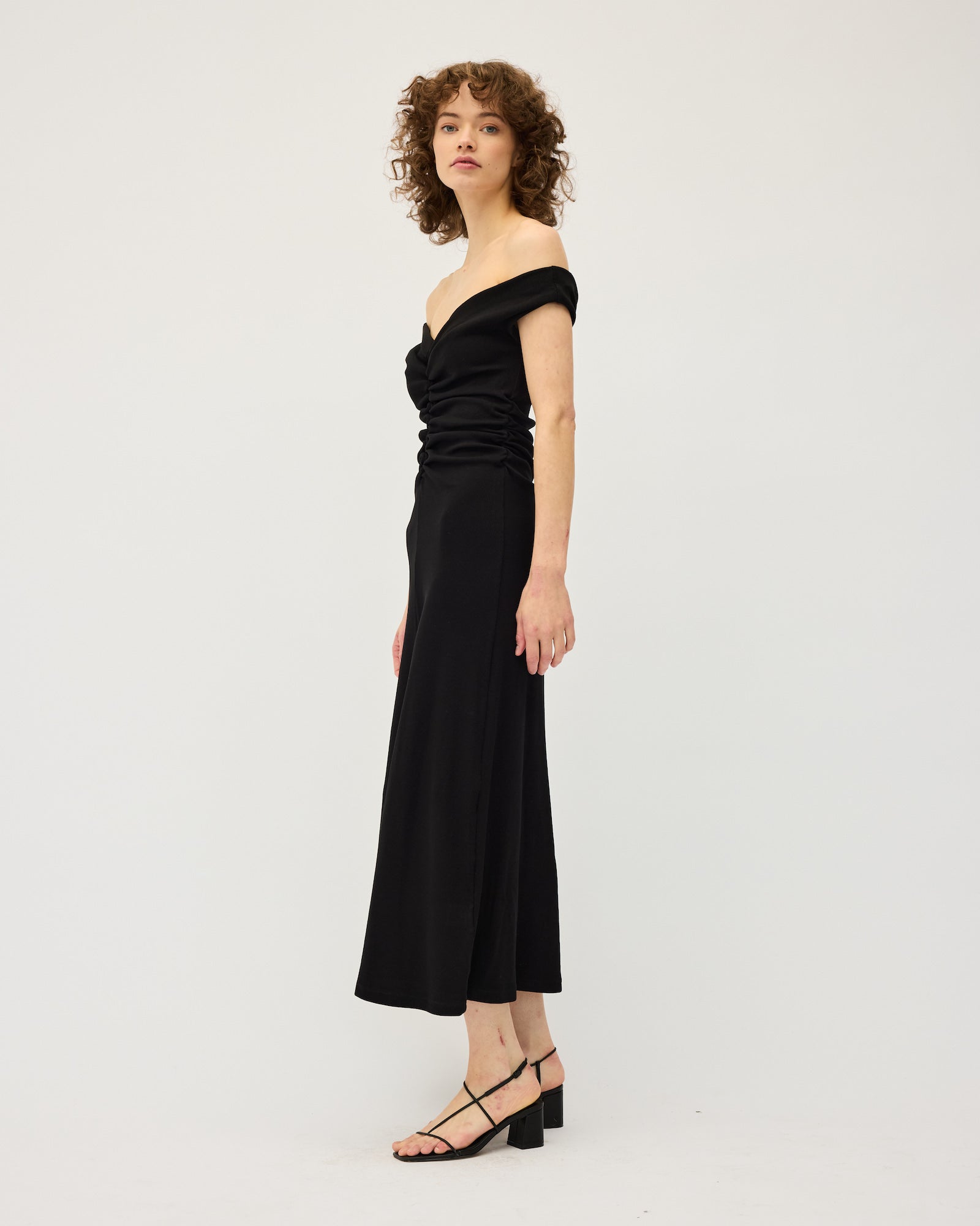 Niveah Dress | Black $335