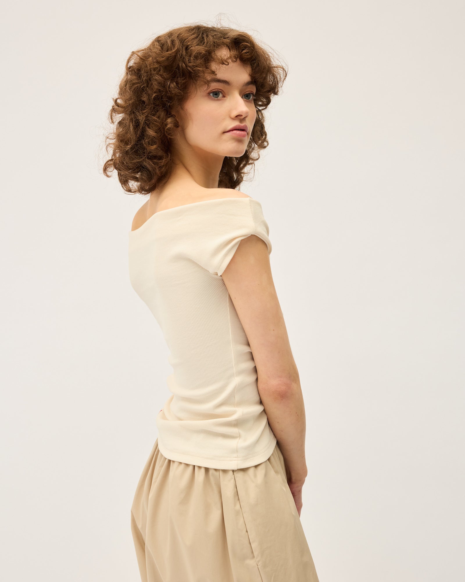 Niveah Tee | Vanilla Rib $180
