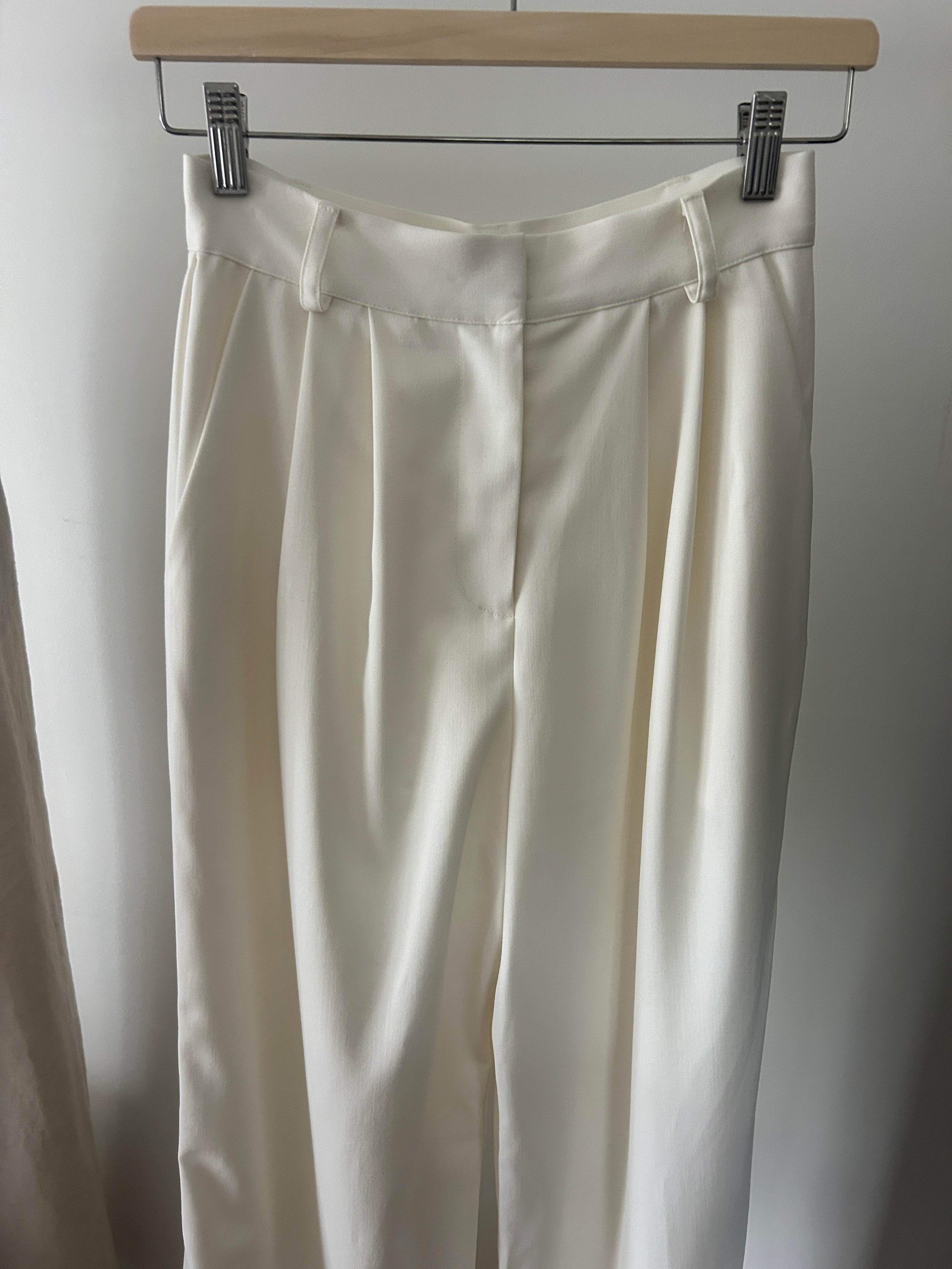 Zoe Pant | 4 Options | From $399