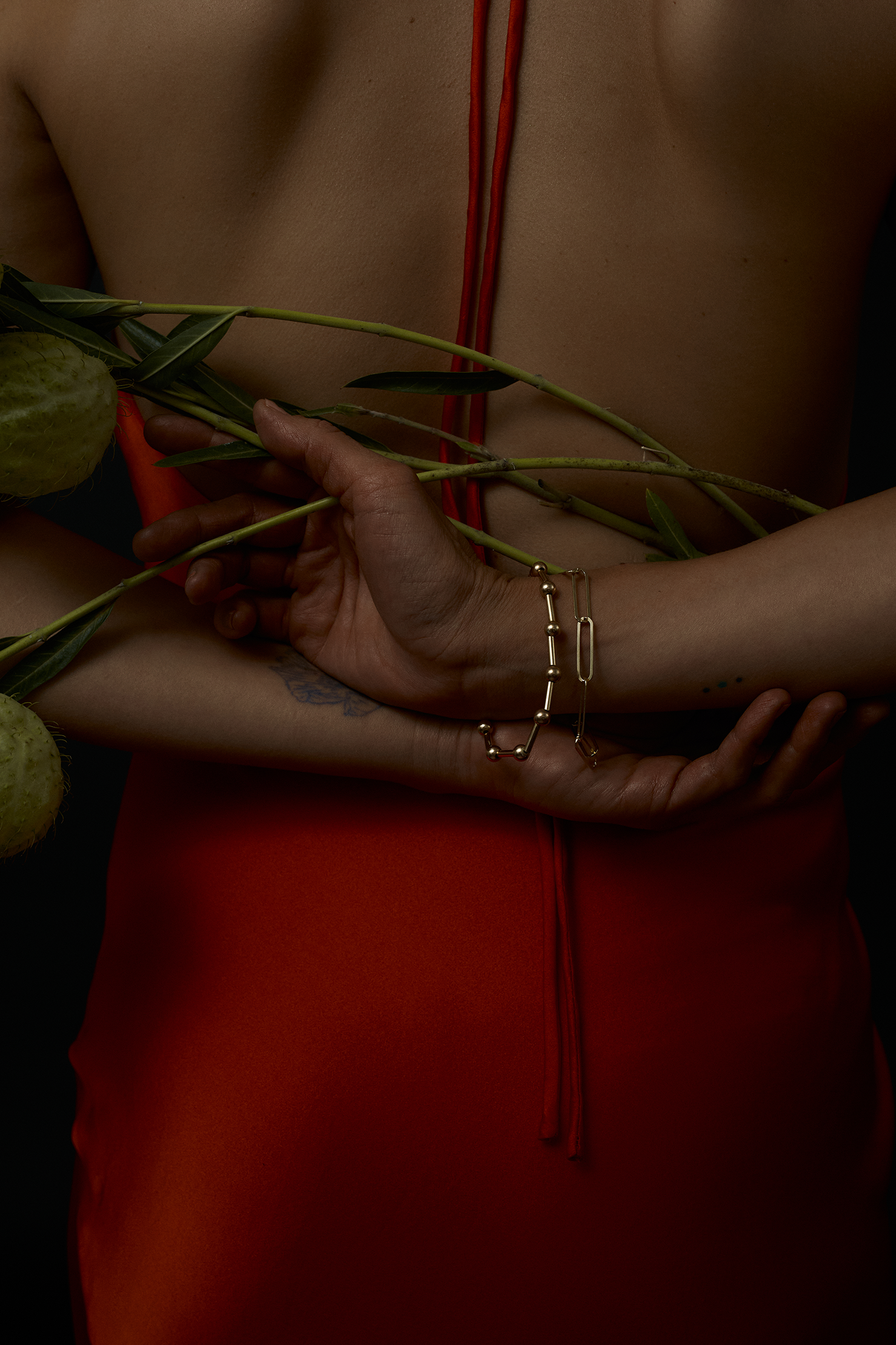 NEW ESSENTIALS | MAXI OBLONG BRACELET $129