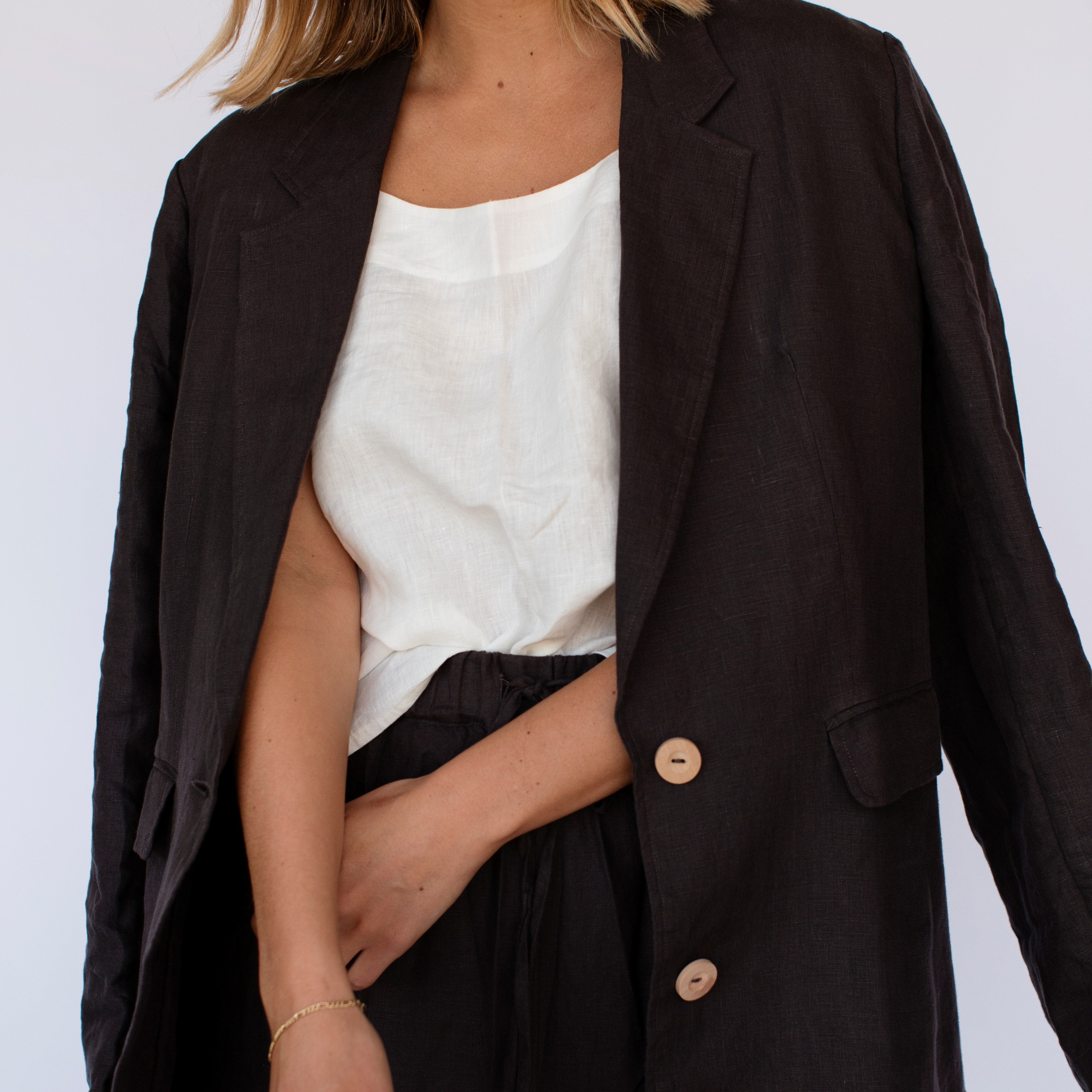 Pre-Order | Blazer | $350