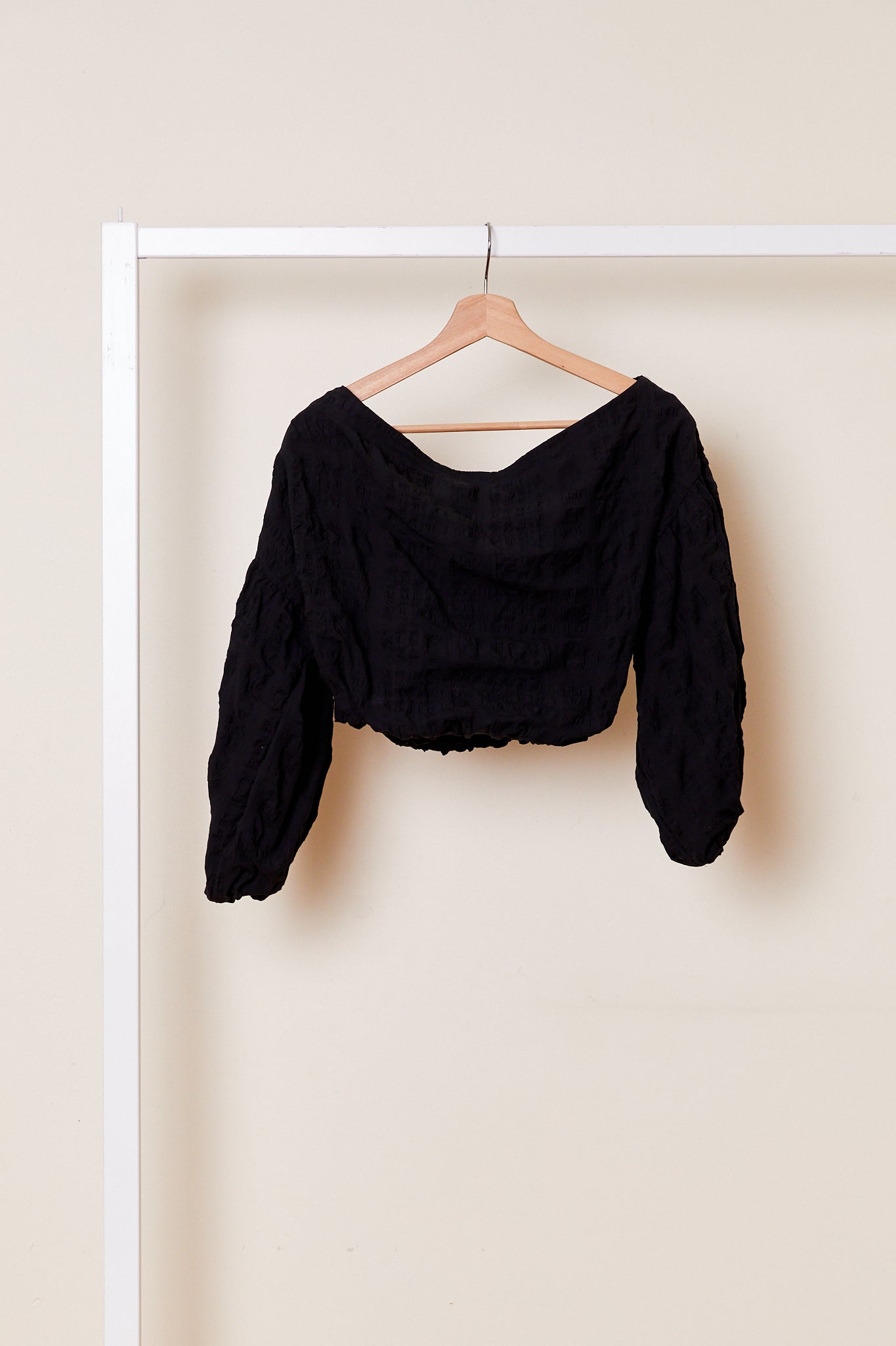 Louie Crop | Black $269