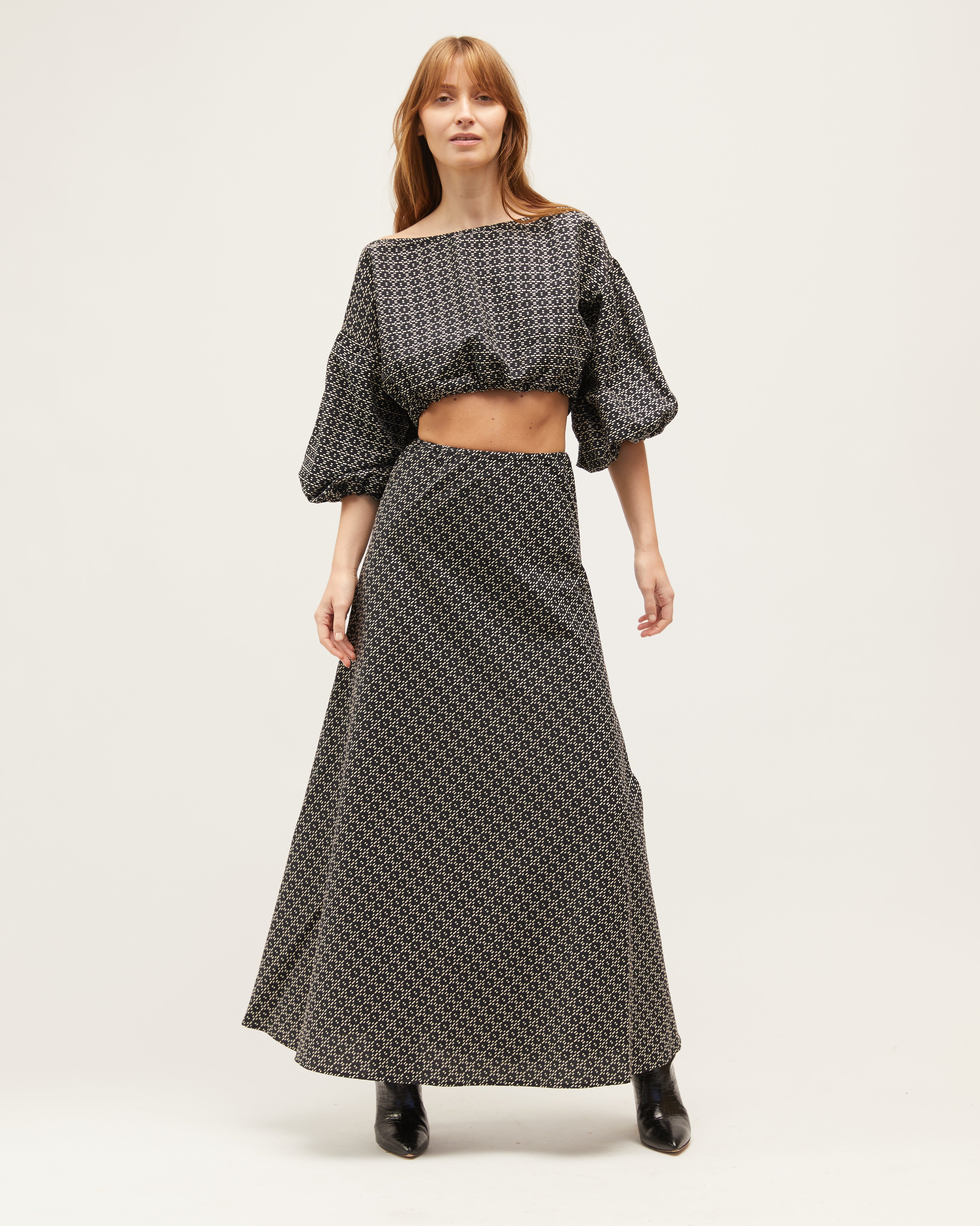 Louie Extra Crop | Black & Sand $245