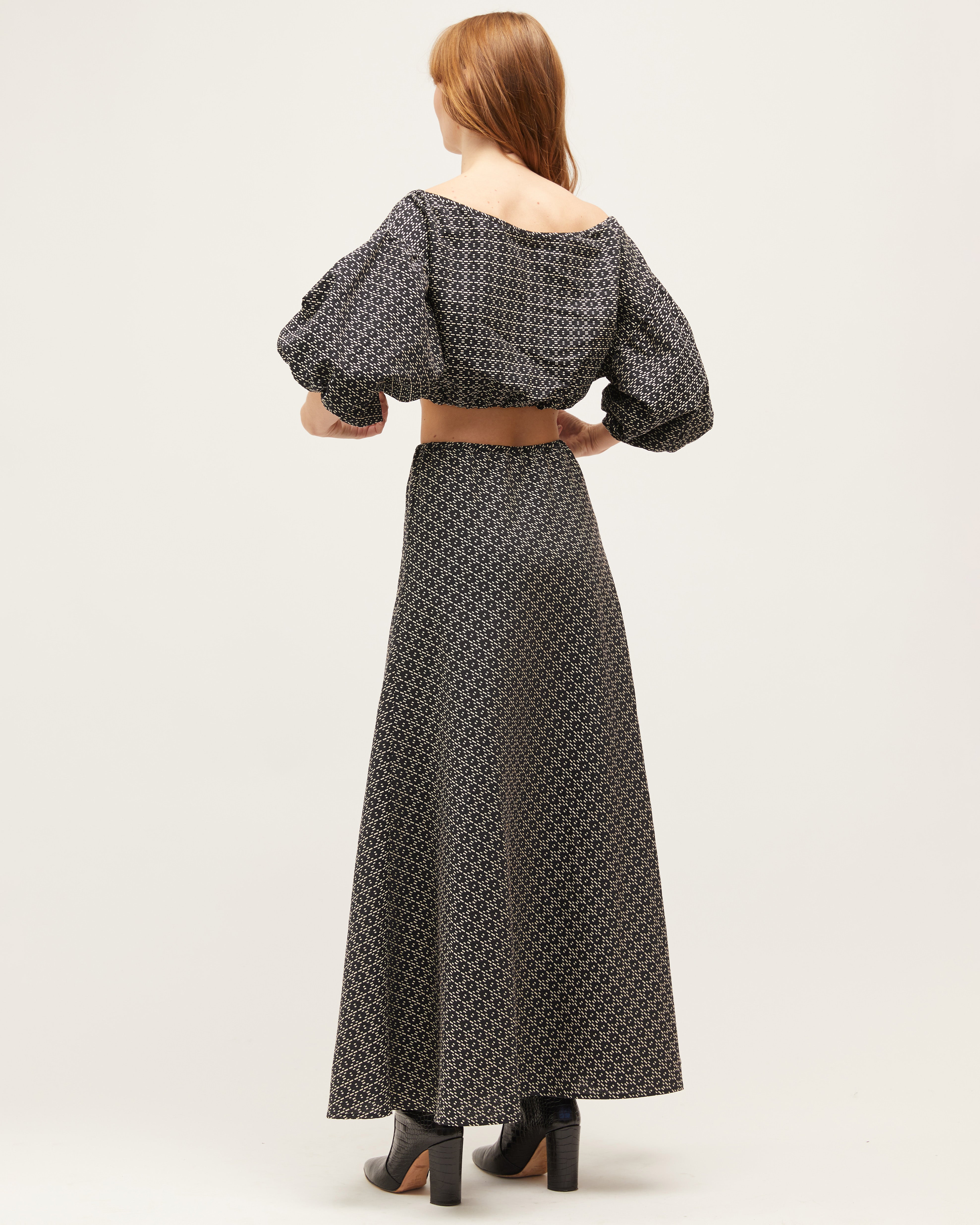 Wray Skirt | Black & Sand $279