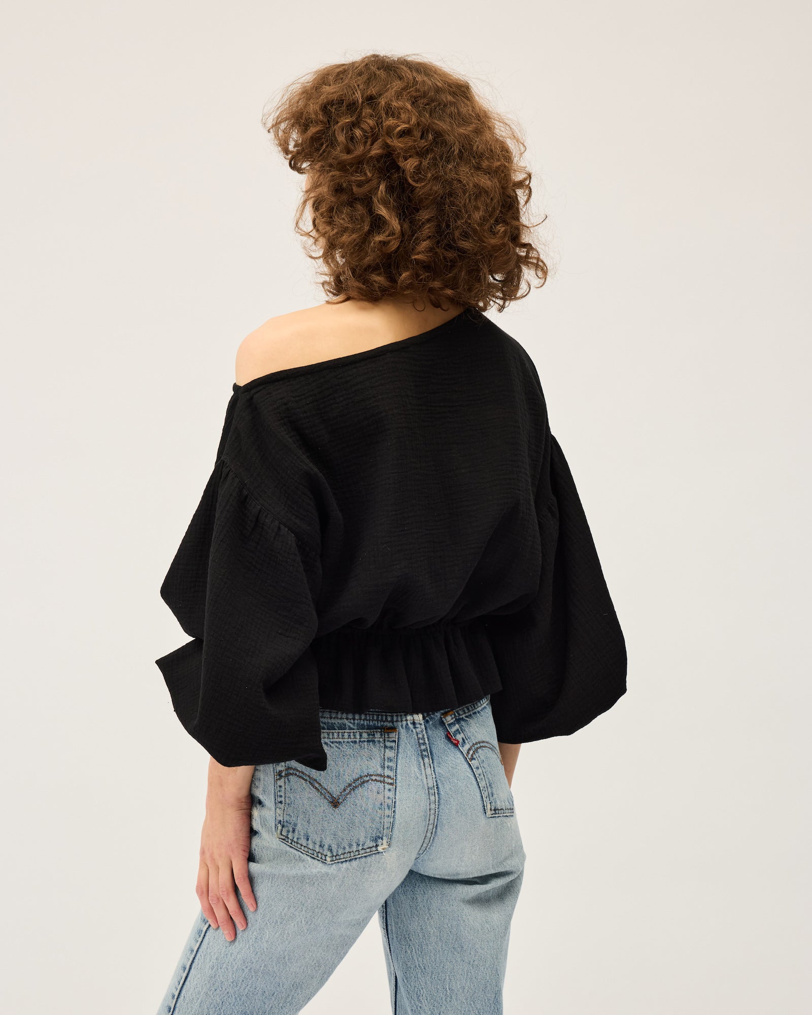 Anna Frill Blouse | Black $209