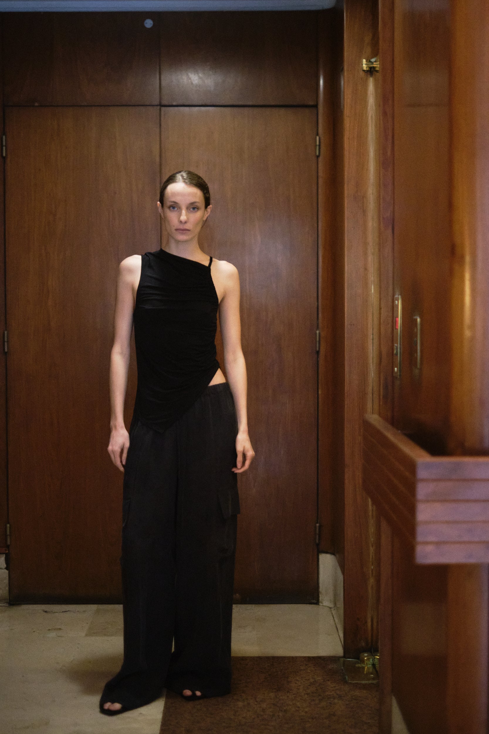 Asymmetric Top | Black $229