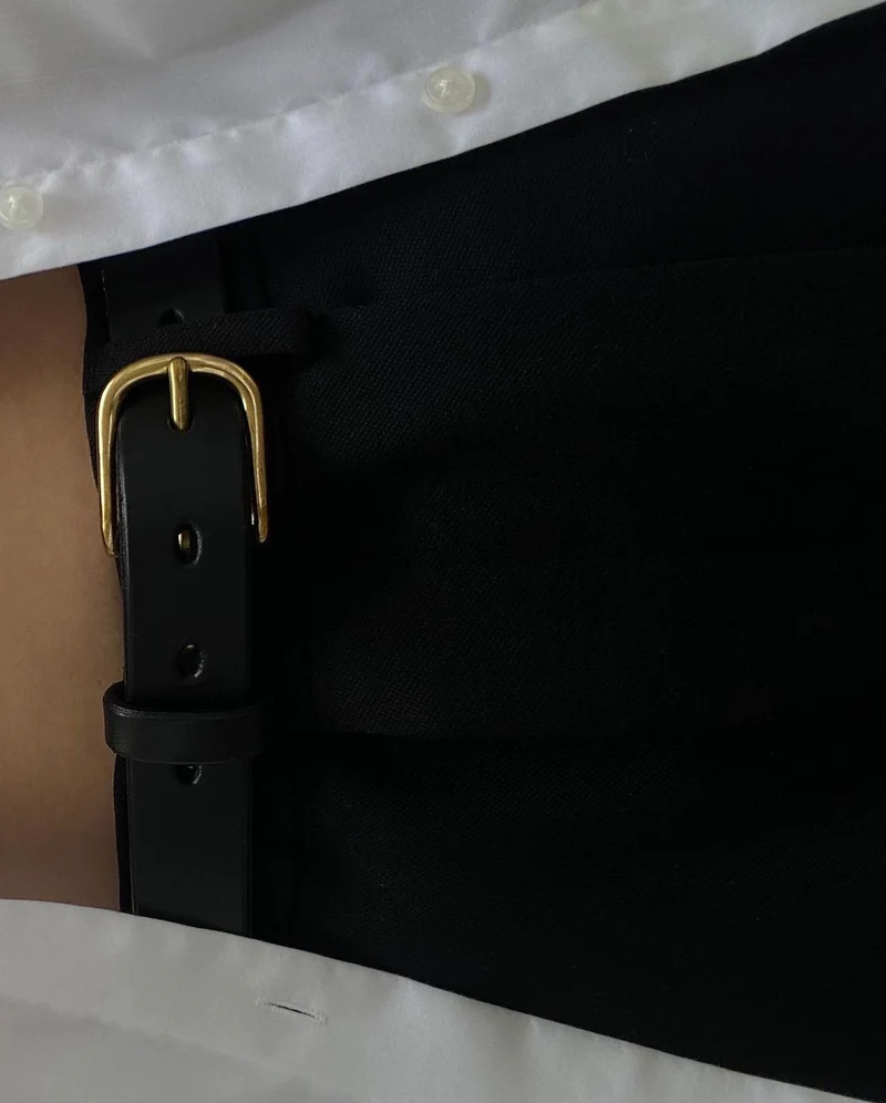 Classic Leather Belt | Black/Brass $250