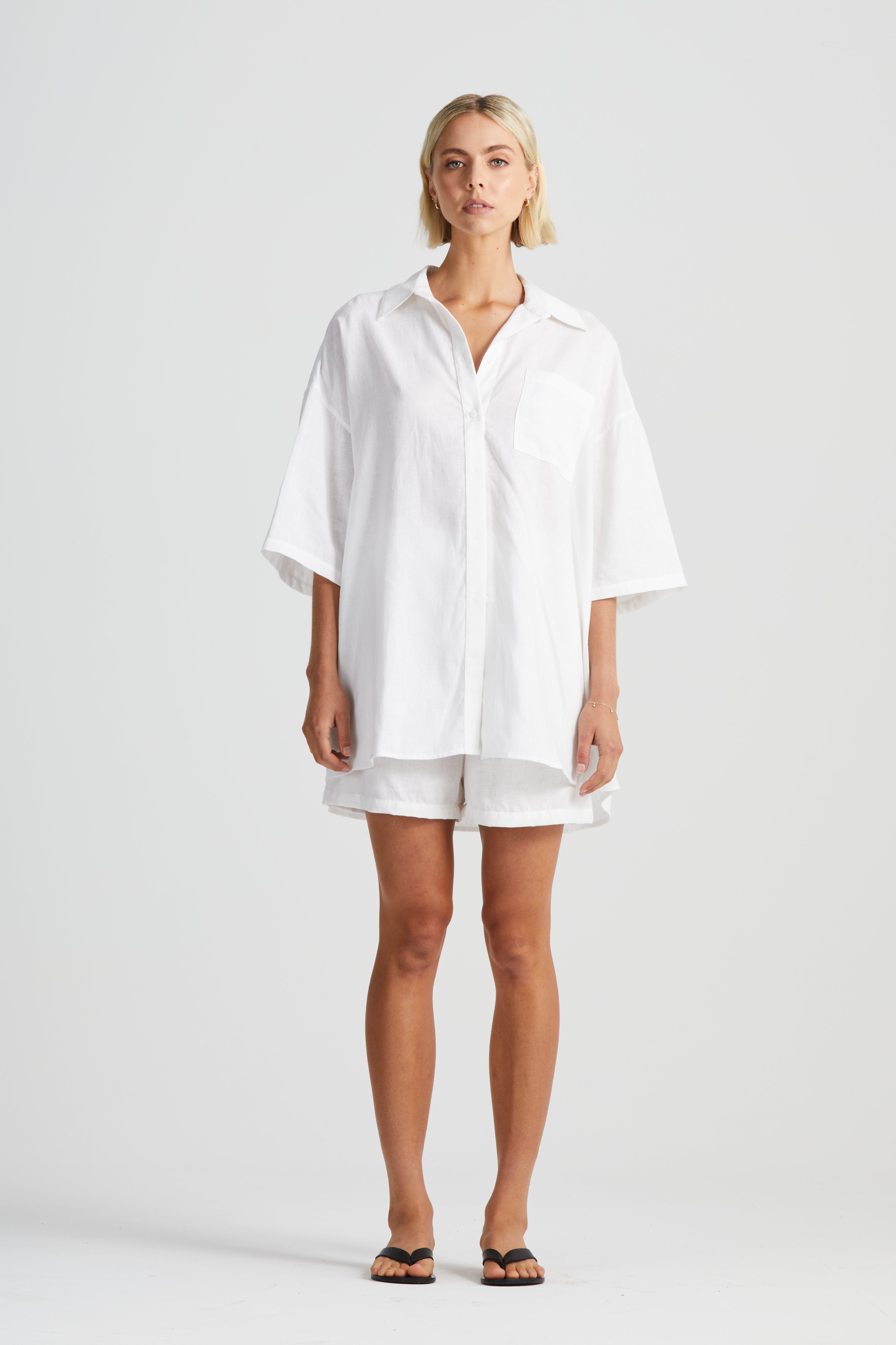 The Relaxed Short Sleeve Shirt | Linen | White linen $370