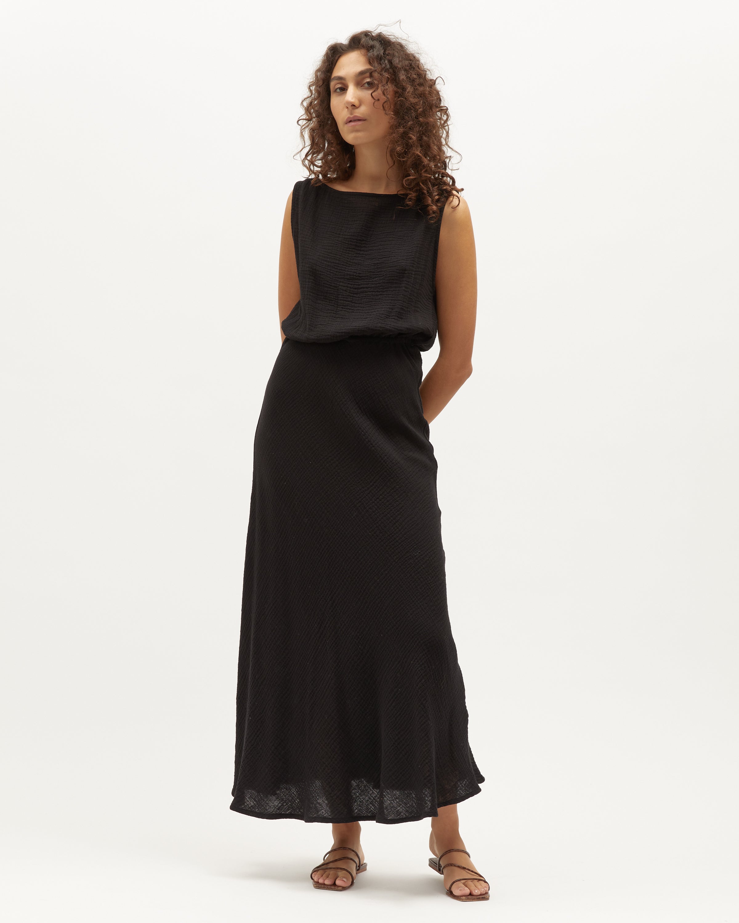 Wray Skirt | Black Linen $299