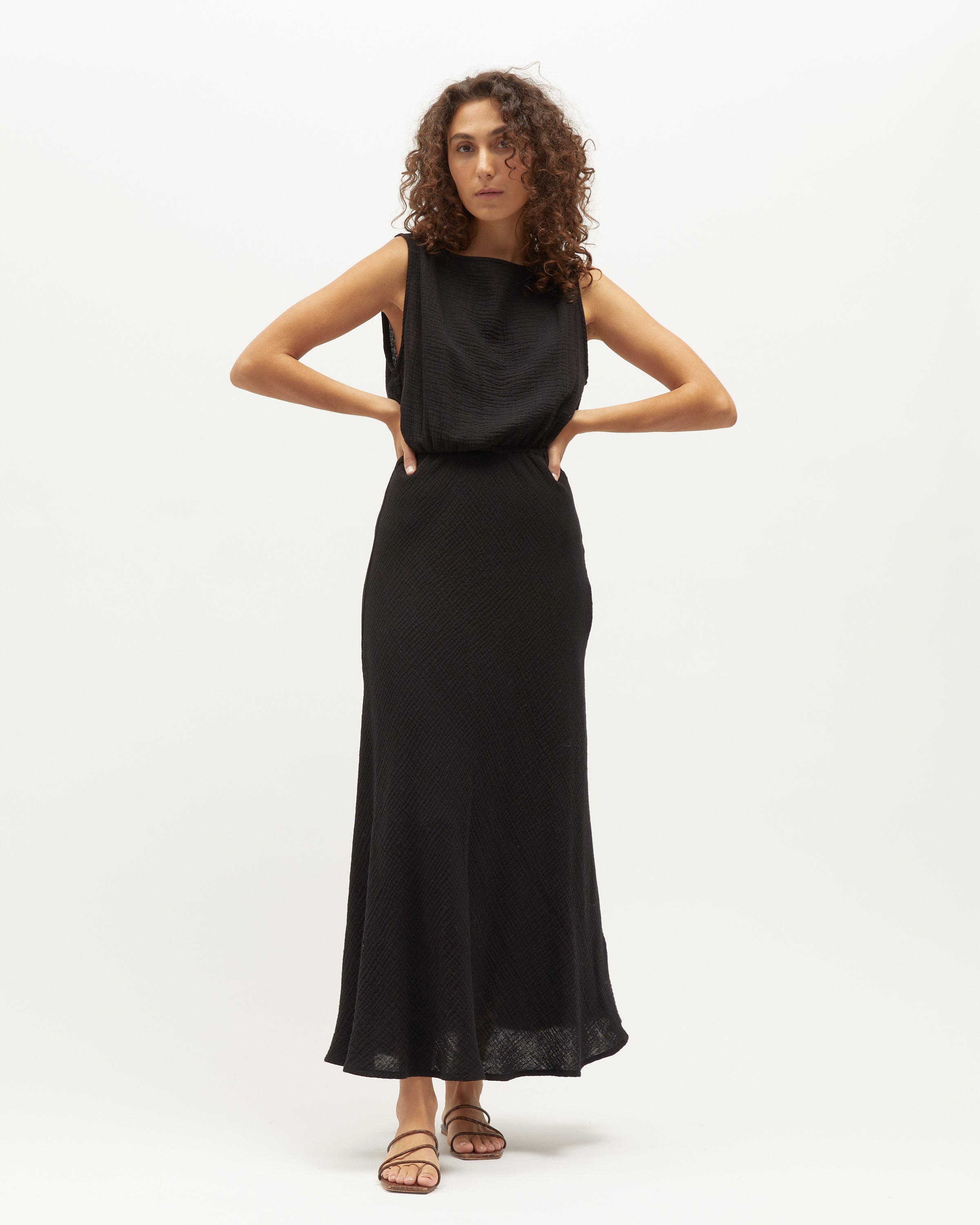 Wray Skirt | Black Linen $299