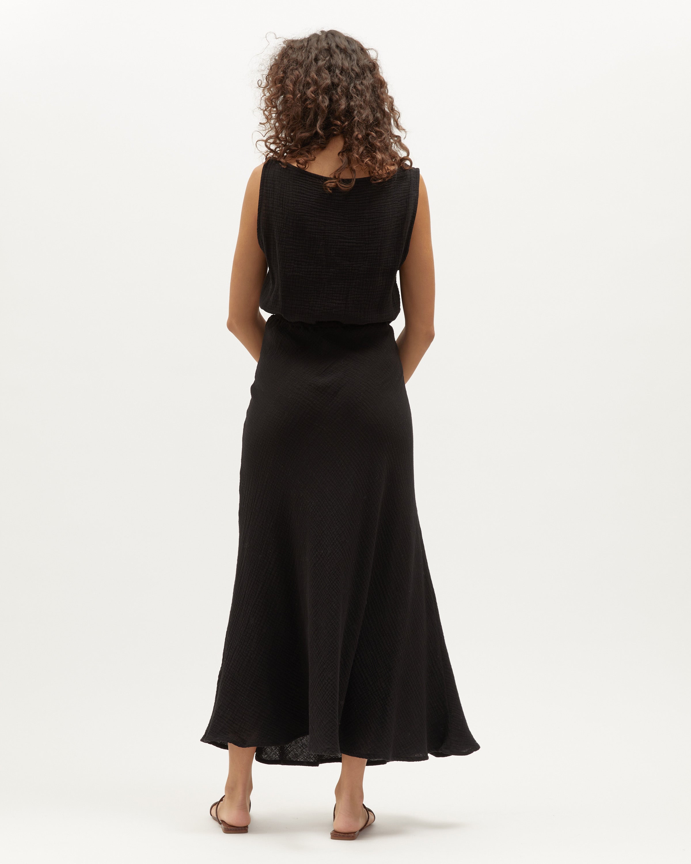 Wray Skirt | Black Linen $299