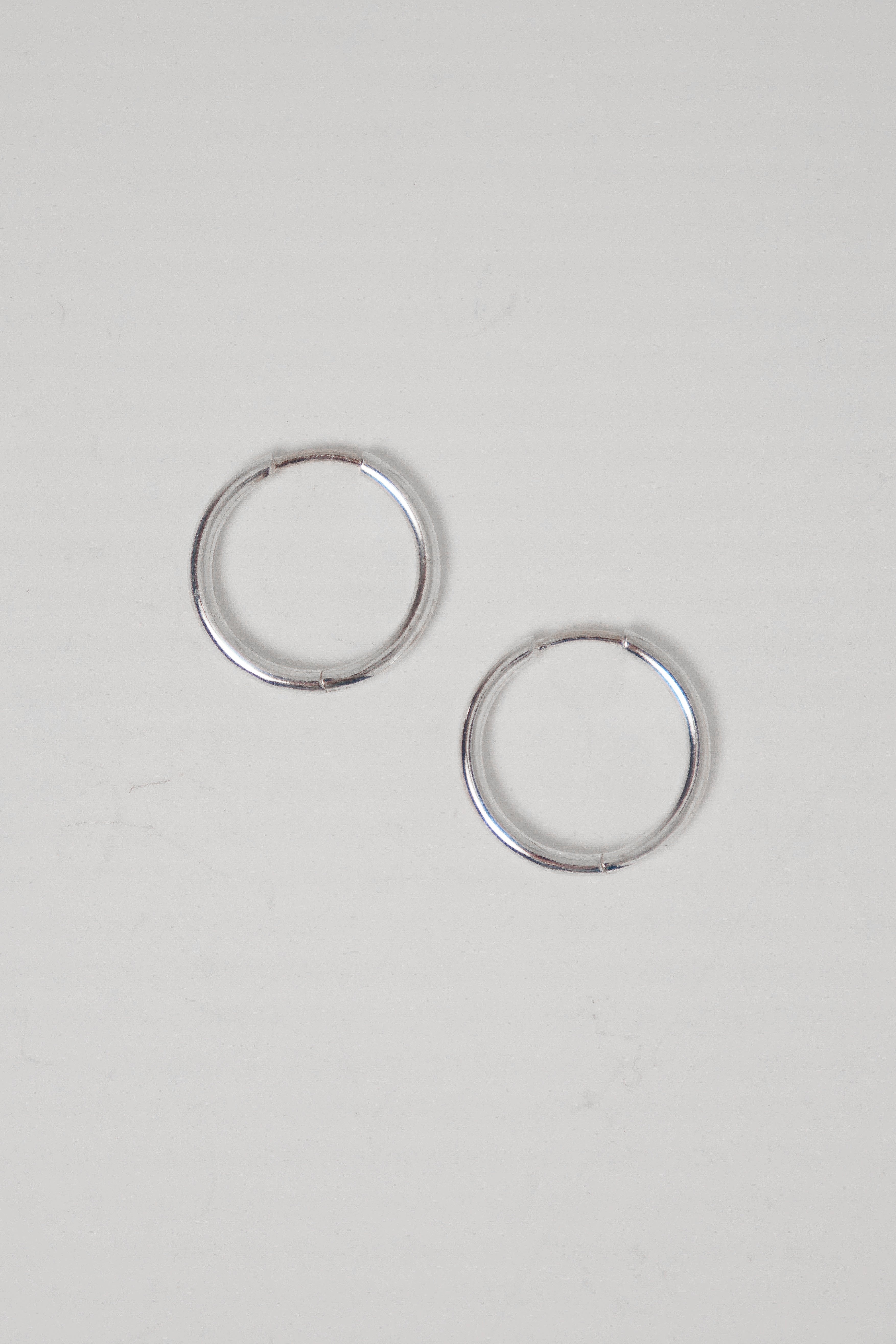 Round Hoops | 20mm $129